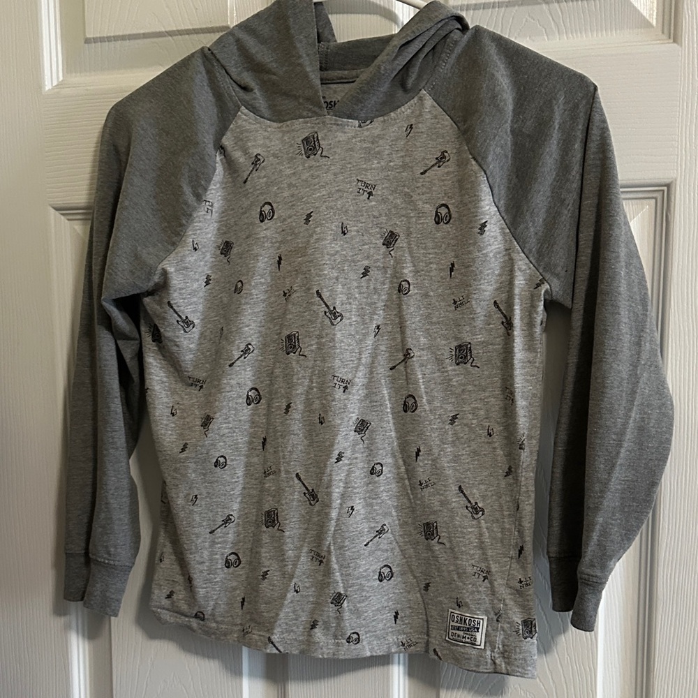 Oshkosh B’gosh Gray Graphic Hoodie Boy’s size 8